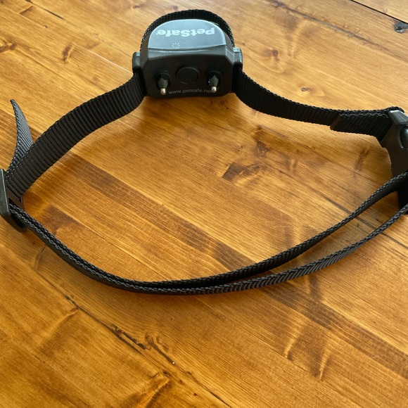 PetSafe wireless fence. - Picture 3 of 9